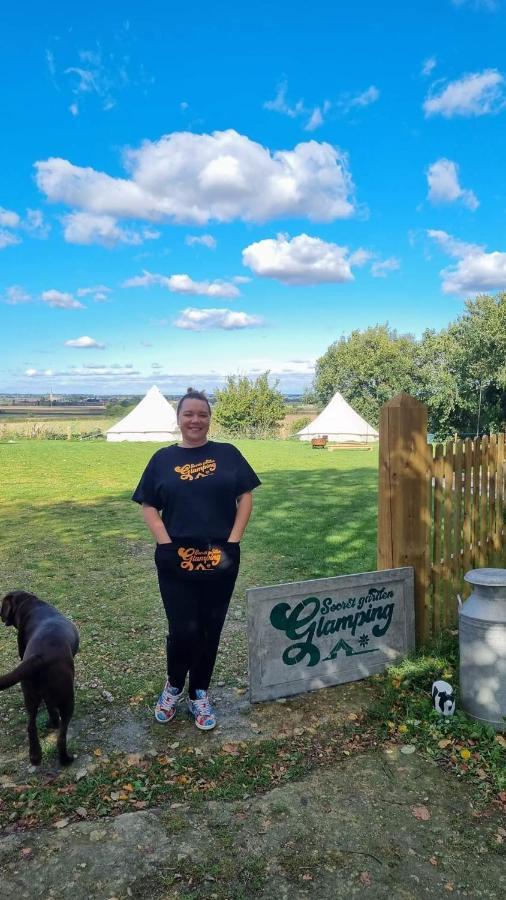 Secret Garden Glamping African Themed Tent Newark upon Trent Buitenkant foto